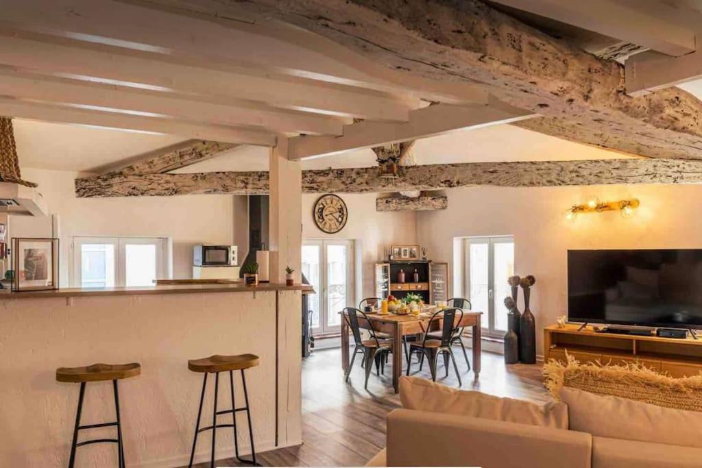Appartement Cocooning, Climatise, Au Coeur D'אז'ן מראה חיצוני תמונה